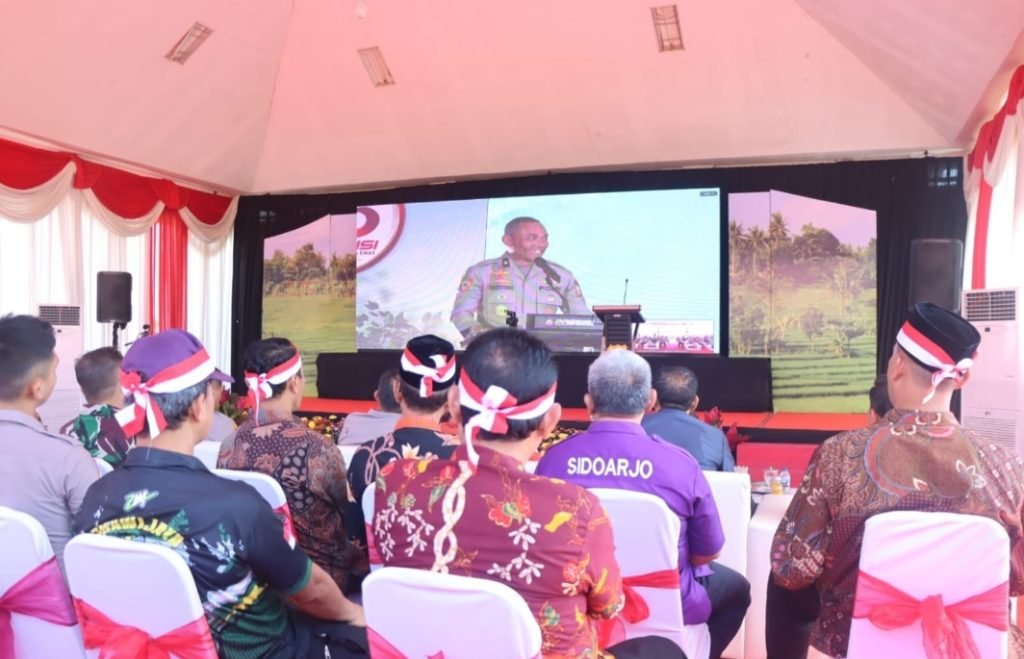 Hari Bhayangkara ke-78, Polda Jatim Laksanakan Program Penghijauan dan Ketahanan Pangan di Sidoarjo