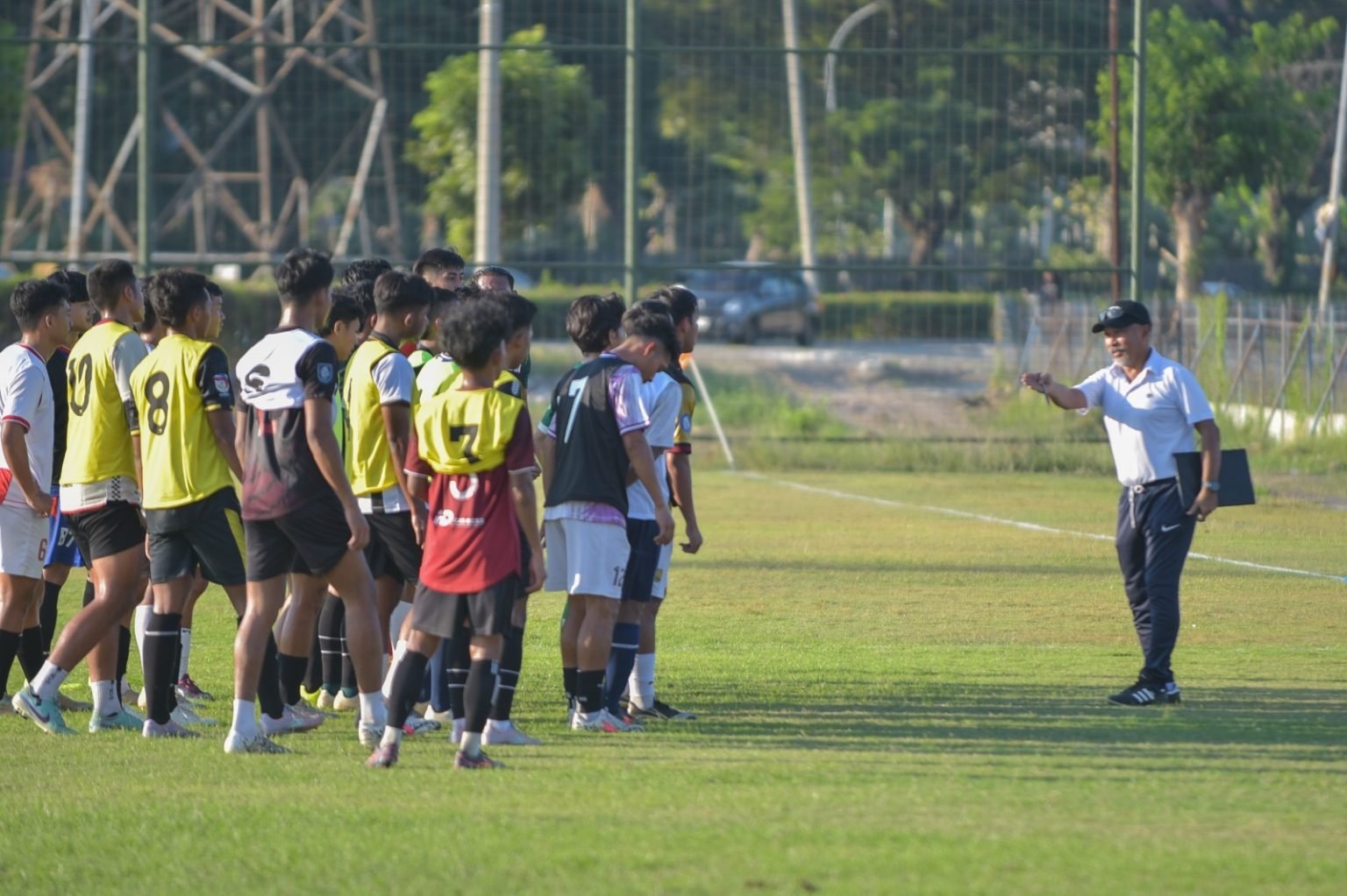 Jatim Seleksi Pemain Sepak Bola PON