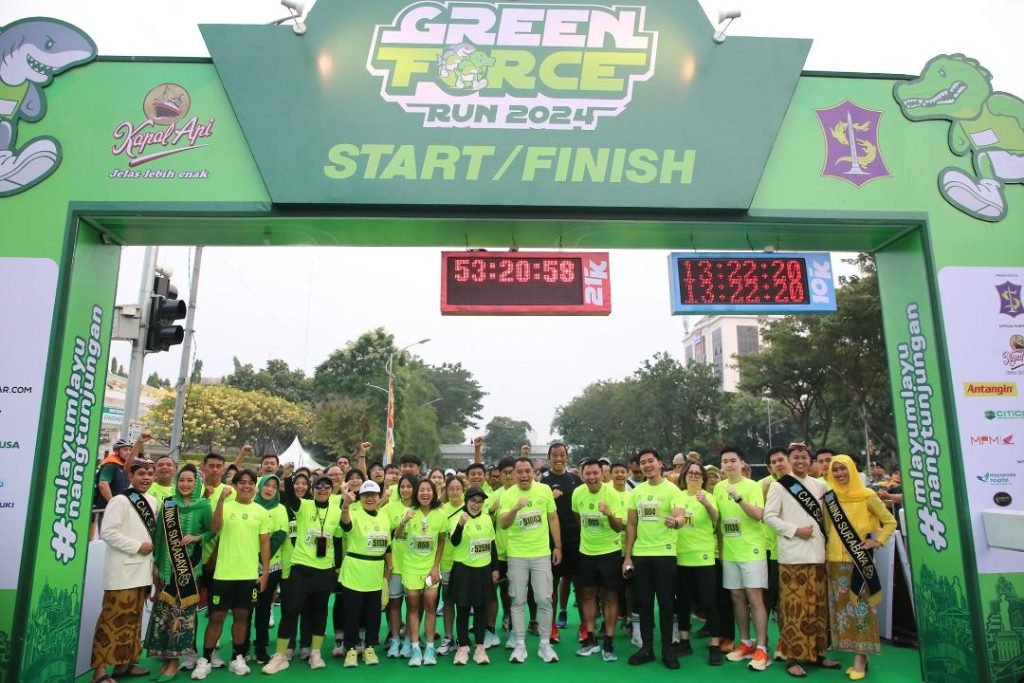 Ikuti Green Force Run 2024, Wali Kota Surabaya Lari Bersama 3500 Peserta
