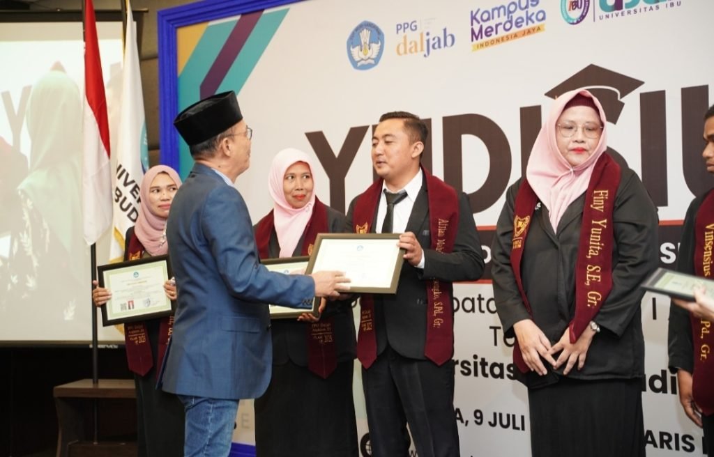 Guru Harus Adaptif dan Peka Terhadap Kecepatan Zaman