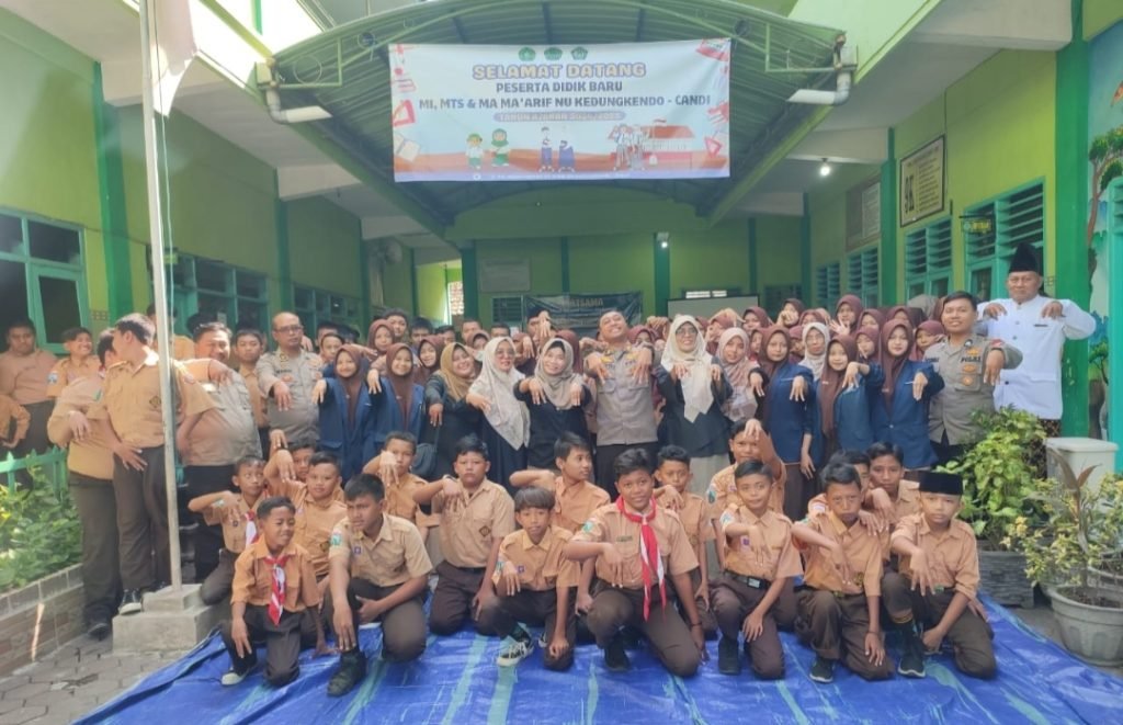 Sat Binmas Polresta Sidoarjo Beri edukasi dan Penggunaan Medsos Kepada Pelajar
