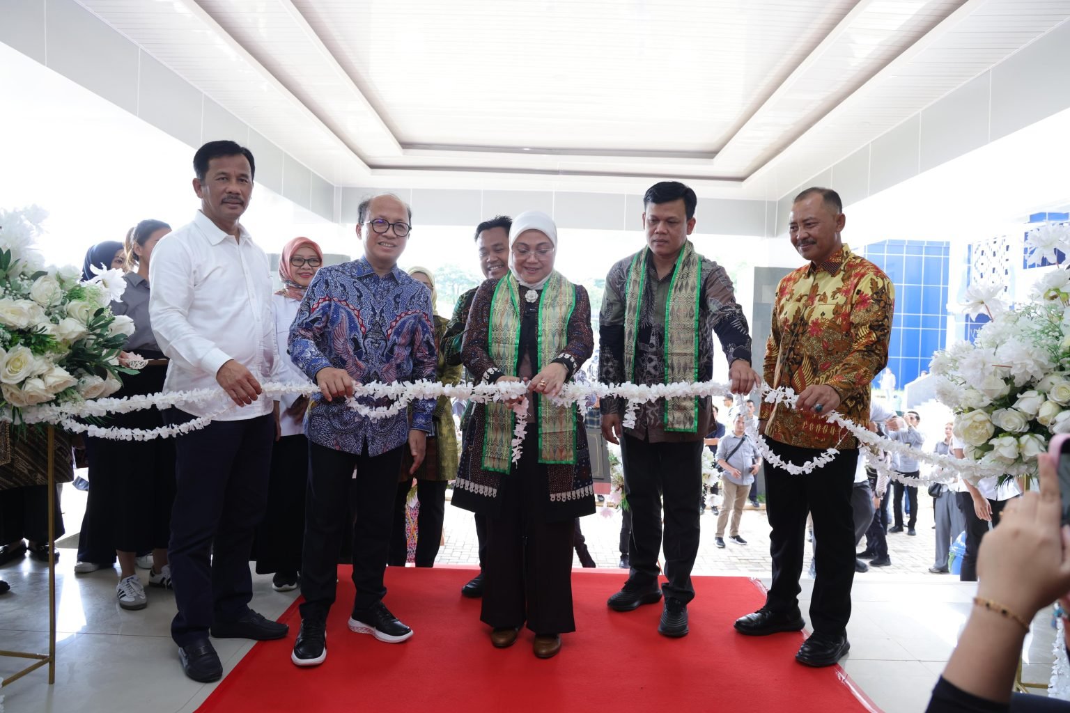 Resmikan Satpel Pelatihan Vokasi dan Produktivitas Batam, Menaker: Pemerintah Implementasikan Transformasi BLK Melalui 6R