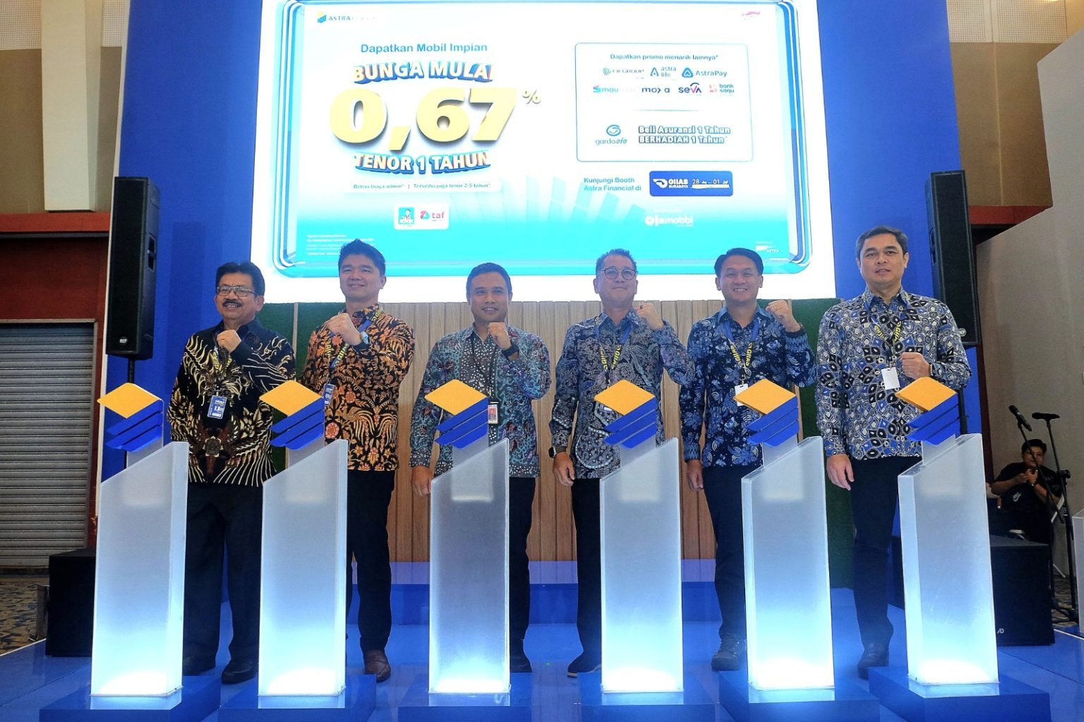 Hadir Sebagai Platinum Sponsor GIIAS Surabaya 2024, Booth Astra Financial Resmi Dibuka dan Siap Melayani Pengunjung