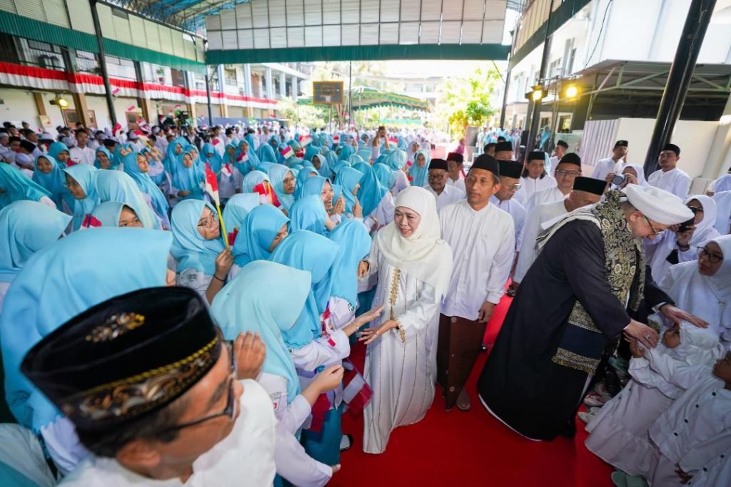 Syekh Afeefuddin Al Jailani Memotivasi Pelajar Sekolah Khadijah