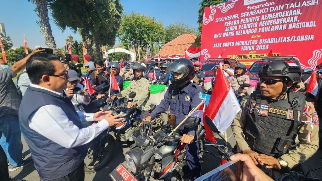 TKSK dan Tagana Salurkan Bantuan kepada Keluarga Pahlawan
