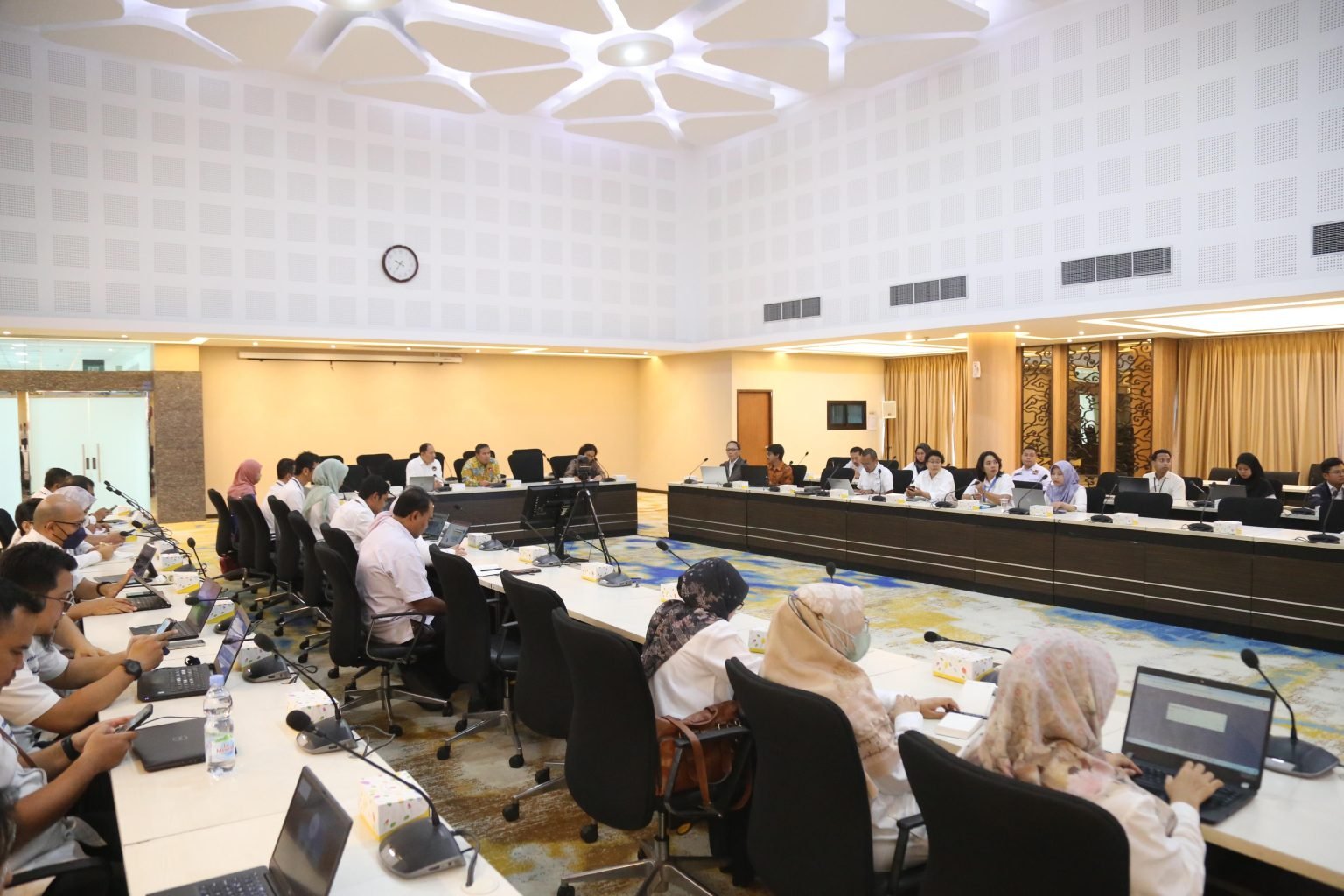 Kemenko PMK, FES, dan SOREC UGM Gelar Desiminasi Kajian Model Graduasi Pemanfaatan Program Bantuan Sosial Penanggulangan Kemiskinan