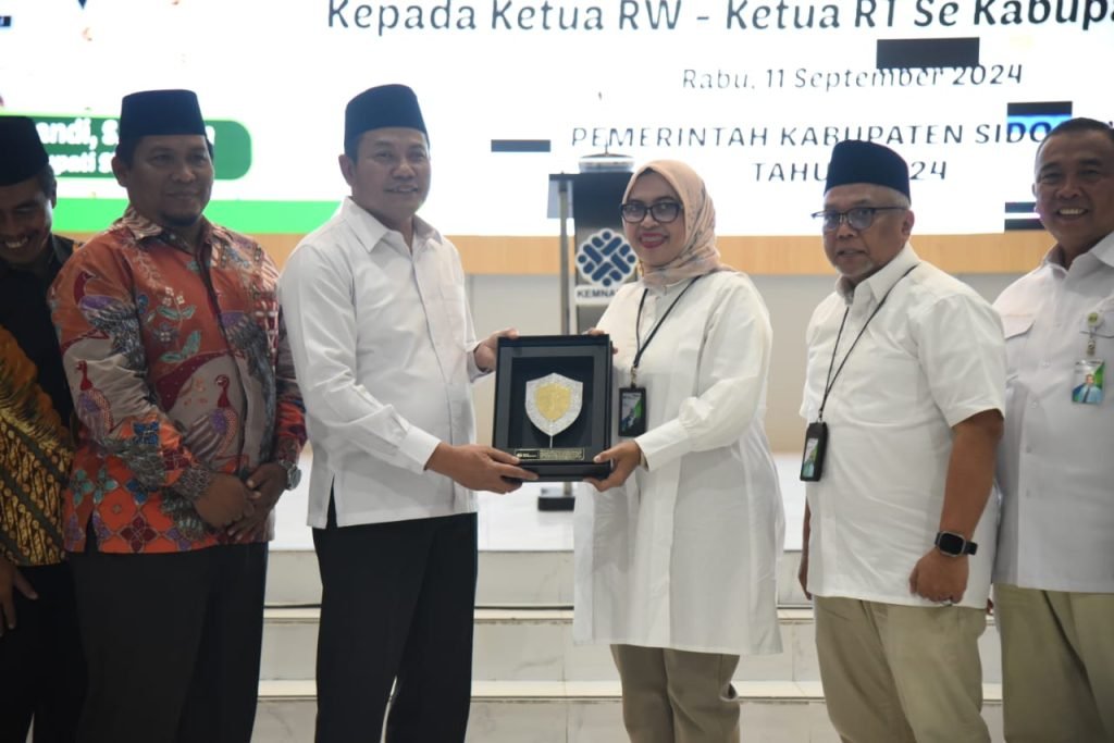 Pemkab Sidoarjo Berikan Perlindungan Jaminan Sosial Kepeda Seluruh Ketua RT RW se Kabupaten Sidoarjo