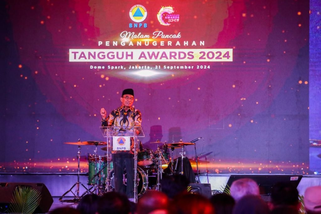 Penganugerahan Tangguh Awards 2024, Menko PMK: Indonesia Ditakdirkan Miliki Risiko Bencana Super Kompleks