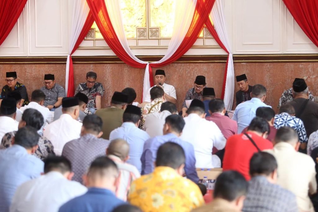 Wali Kota Surabaya Pimpin Istigosah Waspadai Potensi Cuaca Ekstrem