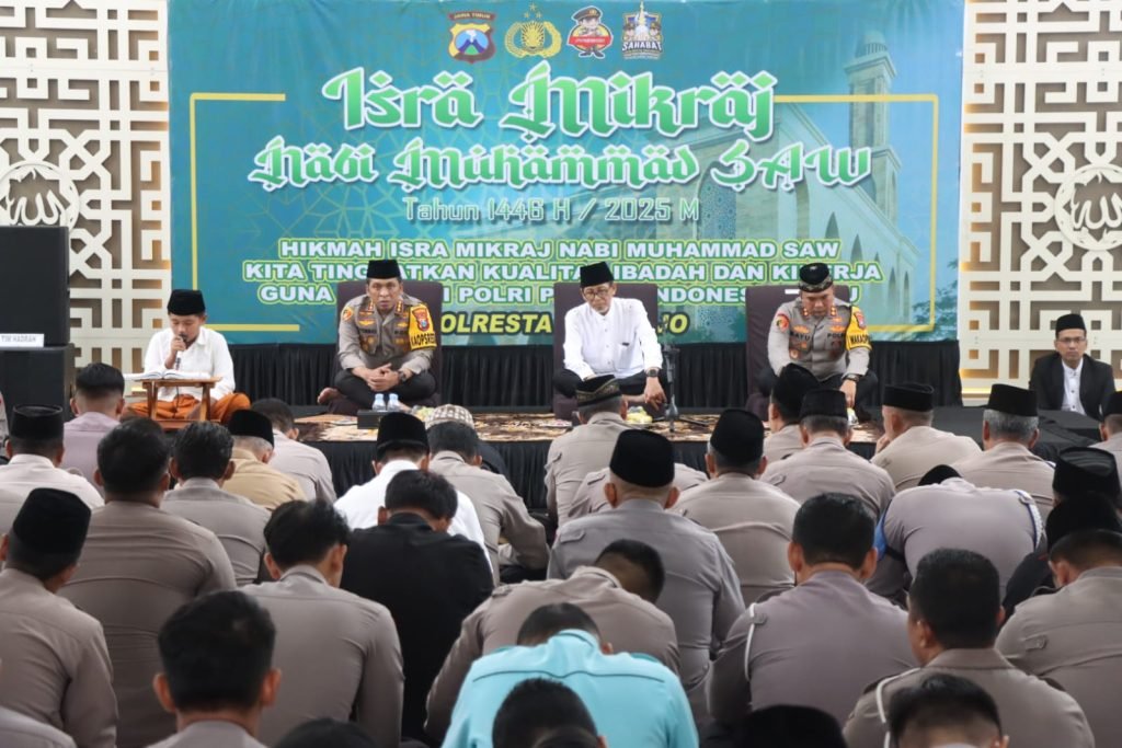 Polresta Sidoarjo Peringati Isra Mi’raj 2025 dengan Pengajian dan Shalawat Nabi