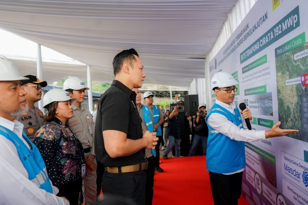 PLTS Terapung Cirata, Pilar Energi Bersih Indonesia, Dapat Apresiasi dari Menteri IPK