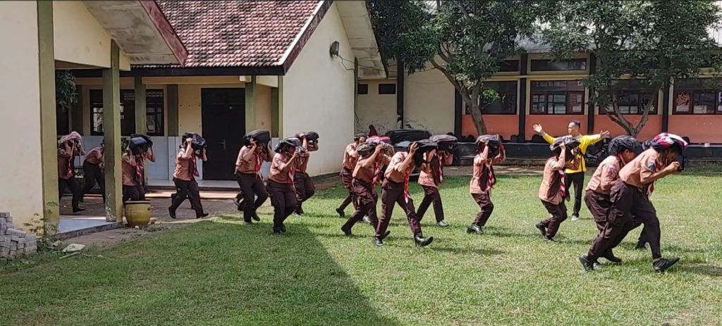 SMKN 1 Pungging Mojokerto Dapat Pelatihan SPAB
