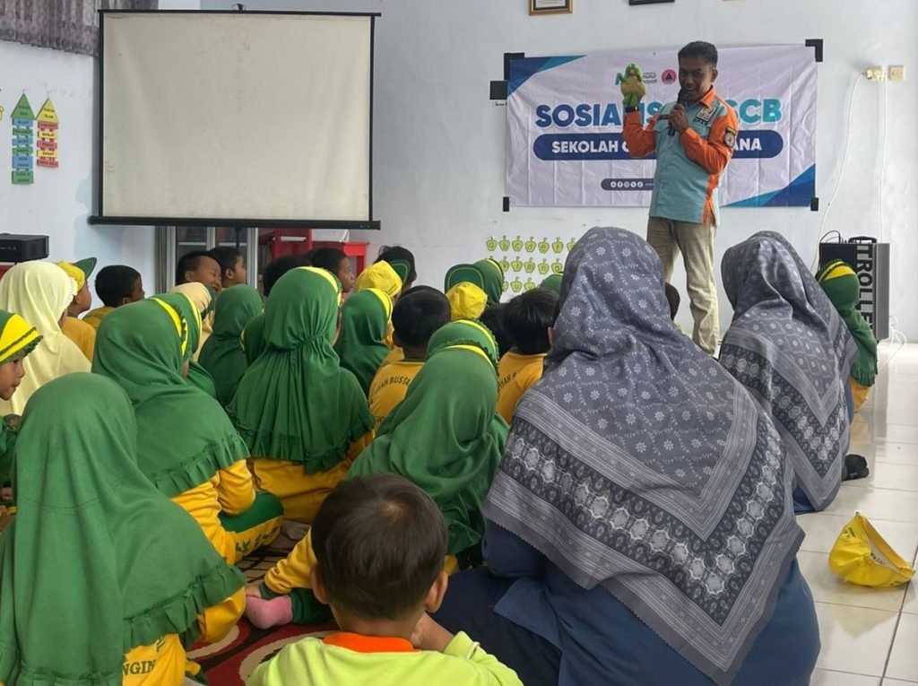 SRPB Jatim, Poltekkes Kerta Cendekia, dan NH Gelar Sekolah Cerdas Bencana