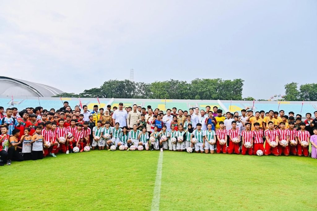 Presiden Prabowo Resmikan Renovasi Stadion Gelora Delta Sidoarjo, Kini Berstandar Internasional