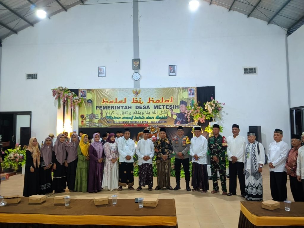 Momentum Perbaiki Moral, Pemdes Metesih Gelar Halal Bihalal 1446 H