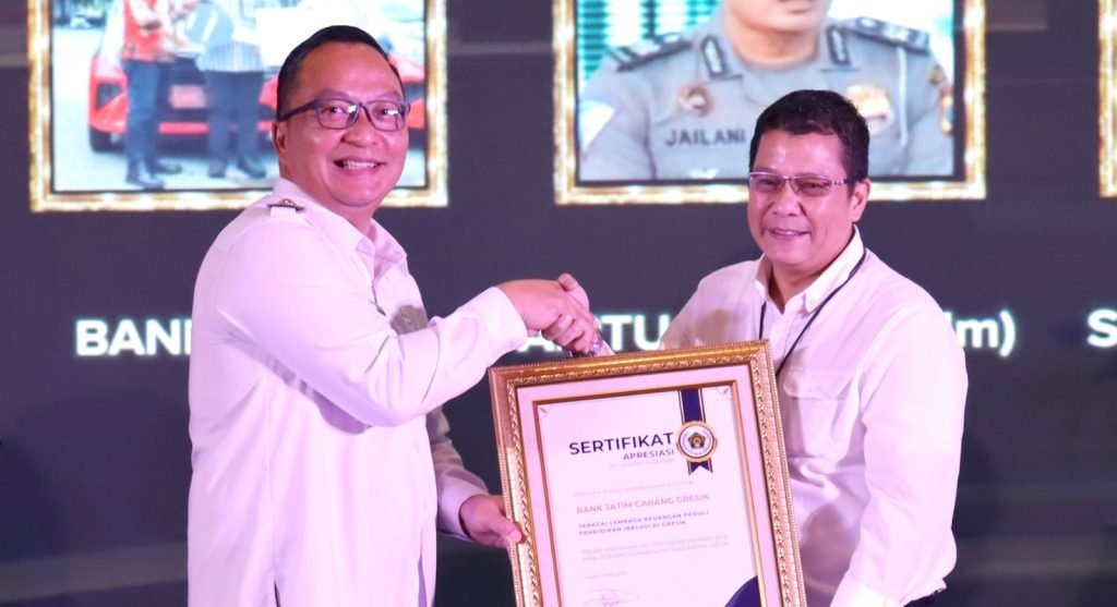 Bank Jatim Raih Gresik PWI Award 2025, Wujud Komitmen pada Pendidikan Inklusi