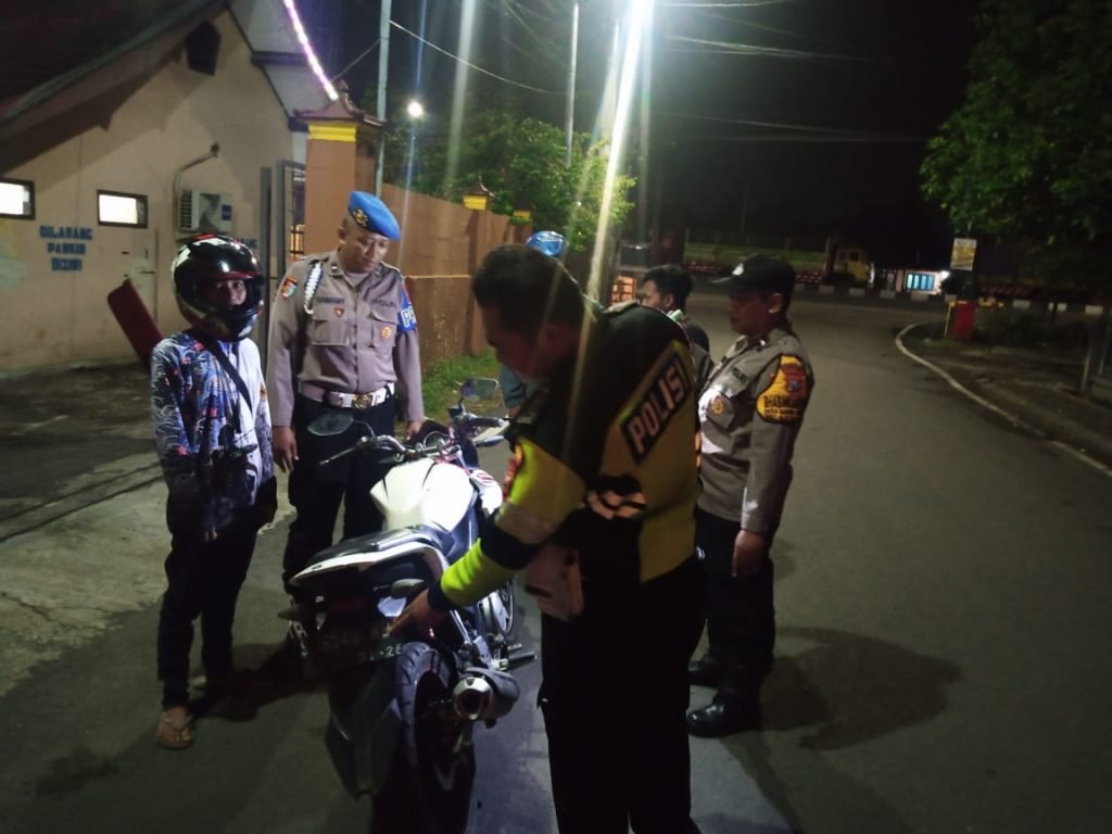 Polresta Sidoarjo Gencarkan Patroli Malam dalam Operasi Pekat Semeru 2025
