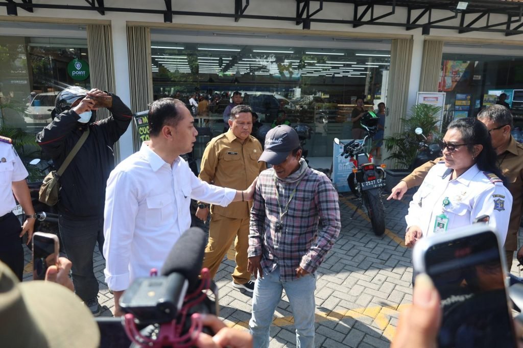 Eri Cahyadi Turun Langsung Pimpin Penertiban Jukir Liar