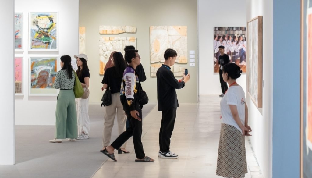 ARTSUBS 2025 Hadir di Surabaya: “Material Ways” Sajikan Perayaan Seni Rupa Kontemporer Indonesia