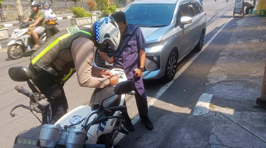 Polres Gresik Tilang 4.378 Pelanggar Lalu Lintas, Didominasi Pengendara Motor