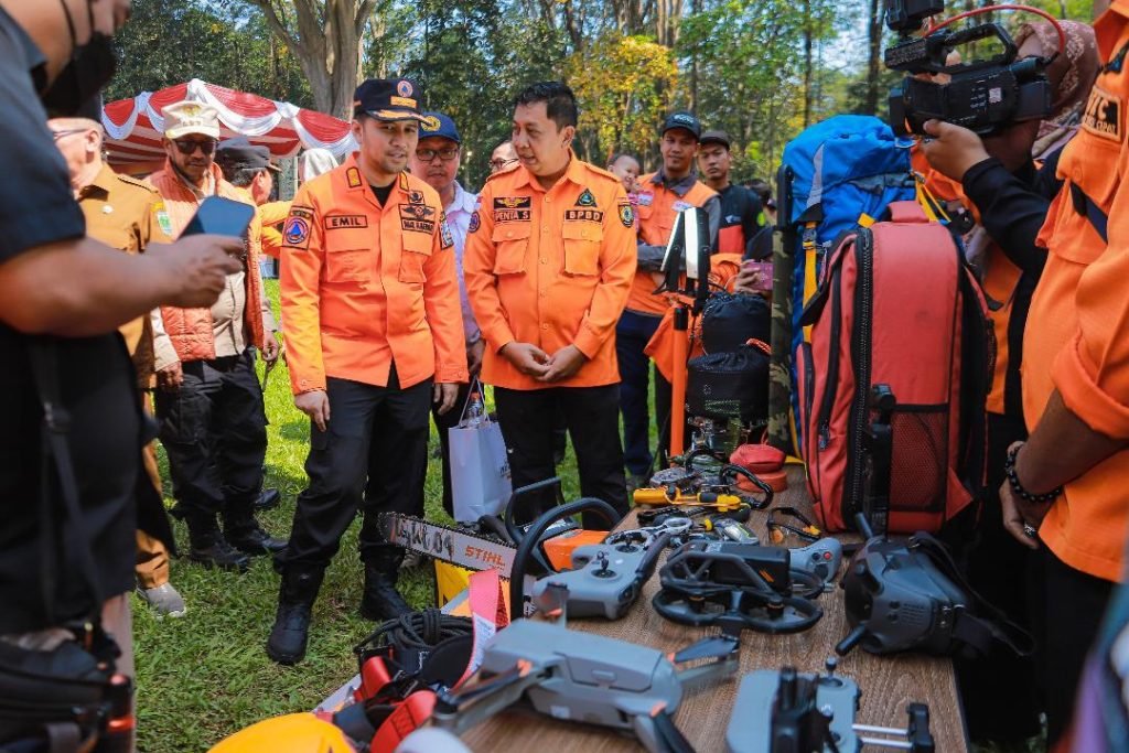 Wagub Jatim Pimpin Apel Gelar Peralatan Penanggulangan Bencana