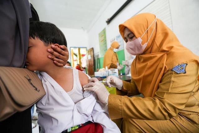 Pemkot Surabaya Optimalkan Imunisasi HPV Gratis dan Cek Kesehatan