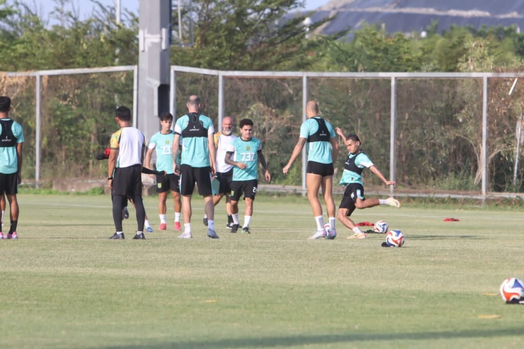 Meski Dua Punggawa Persebaya Tak Diturunkan, Siap Lawan Semen Padang