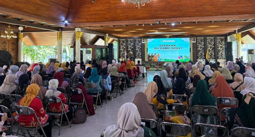 Gerakan Ibu Hamil Sehat 2025, Upaya Sidoarjo Tekan AKI, AKB, dan Stunting