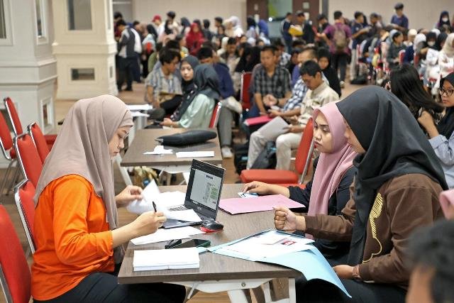 Sebanyak 2.766 Mahasiswa Raih Beasiswa Pemuda Tangguh