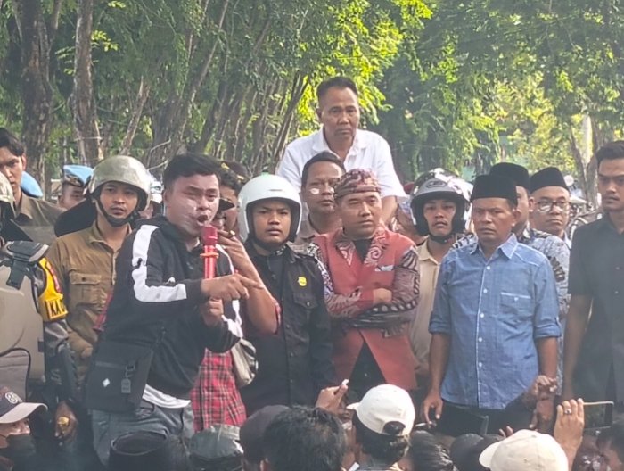 Kuat di Tunggangi Lawan Politik Bupati Sampang, Demo F.A.M di Disinyalir Manfaatkan Masa Bayaran