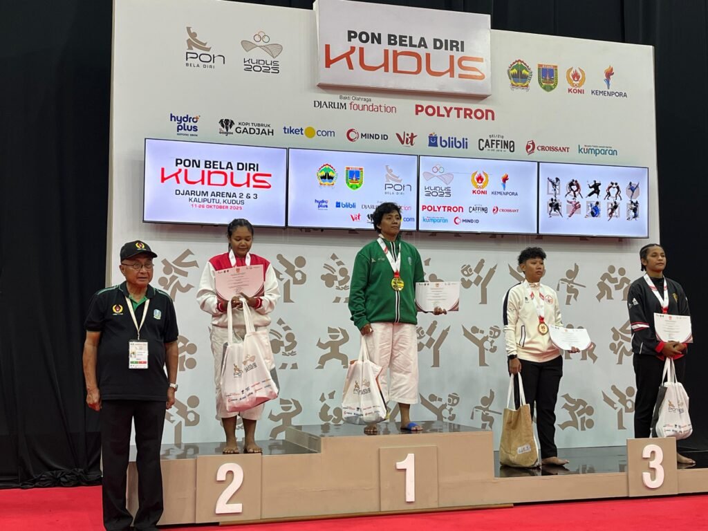 Aisyah Amini Atlet Kempo Jatim Raih Emas