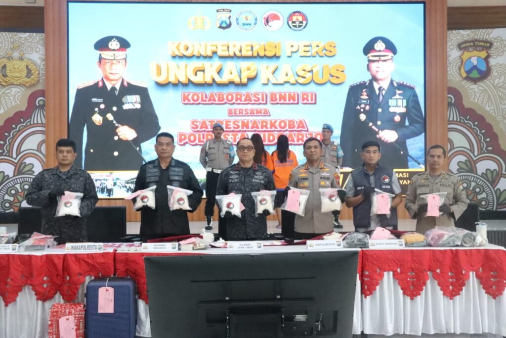 Polresta Sidoarjo Bersama BNN Ungkap Penyelundupan Sabu Seberat 8,2 Kilogram
