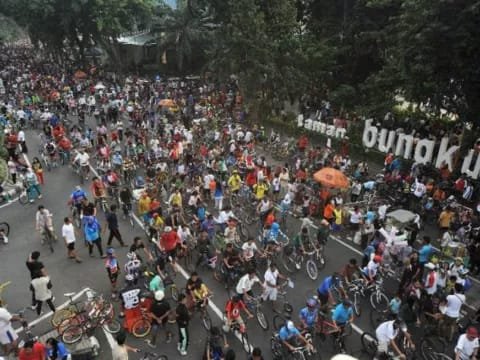 Ribuan Warga Siap Padati Taman Bungkul Peringati Hak untuk Tahu Sedunia 2025