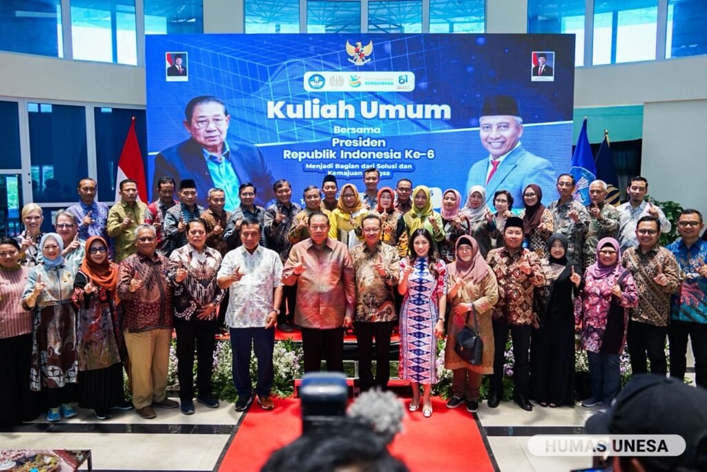 Unesa Berikan Beasiswa kepada Atlet Voli LaVani