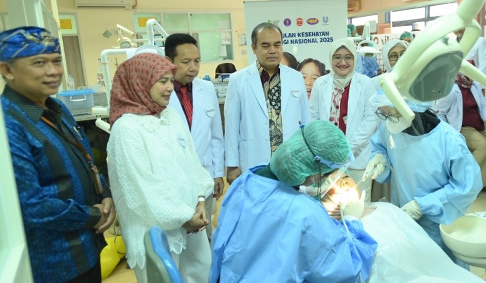 BKGN 2025 Hadir di RSGM UNAIR: Pepsodent dan PDGI Fokus Edukasi Kesehatan Gusi Nasional