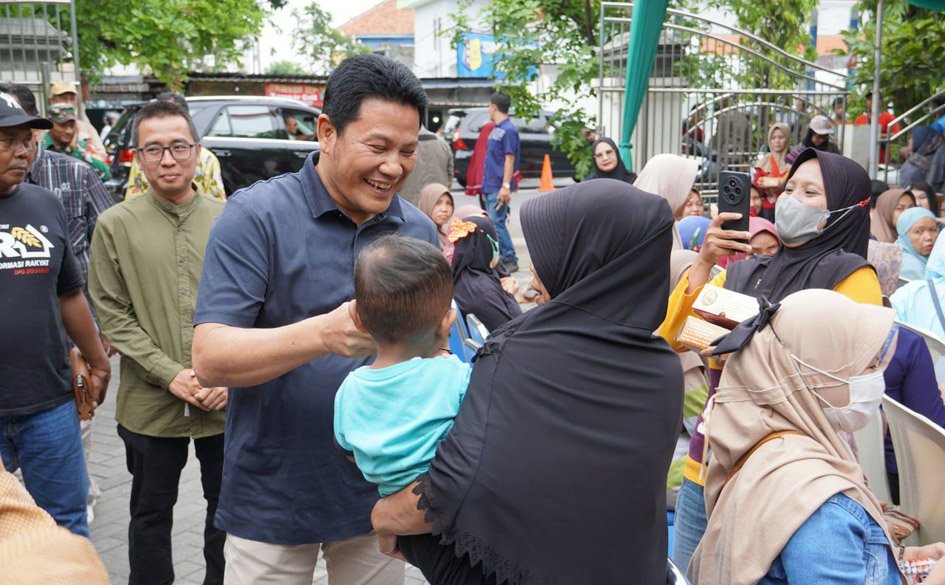 Pemprov Jatim dan Pemkab Sidoarjo Kompak Tekan Inflasi Lewat Pasar Murah