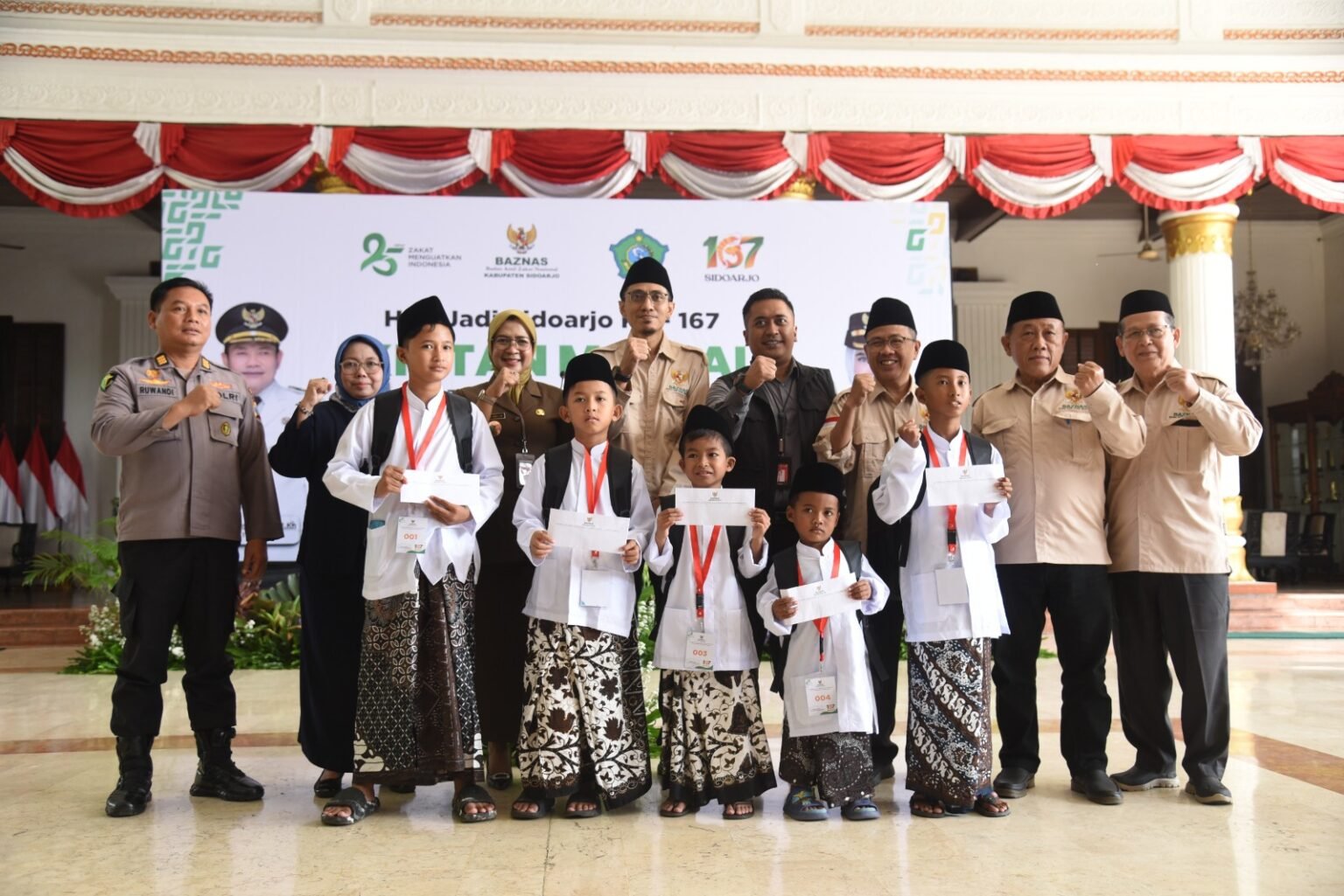 Harjasda ke-167, Pemkab Sidoarjo dan Baznas Khitan 165 Anak