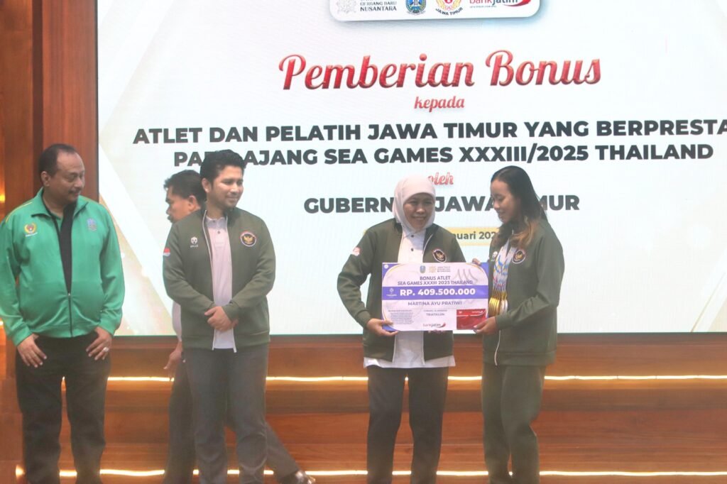Bonus Atlet SEA Games Diberikan Gubernur
