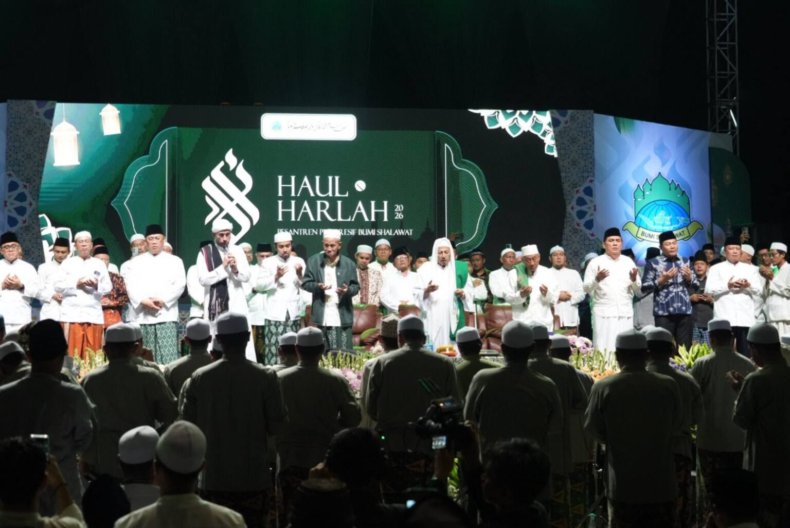Bupati Sidoarjo Hadiri Haul dan Harlah Pesantren Progresif Bumi Shalawat 2026 Bersama Forkopimda