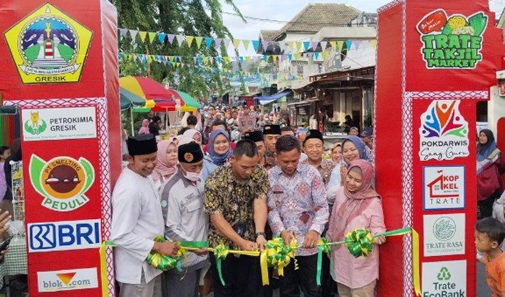Trate Takjil Market IV Resmi Dibuka, Dukungan Petrokimia Gresik Perkuat UMKM Ramadan