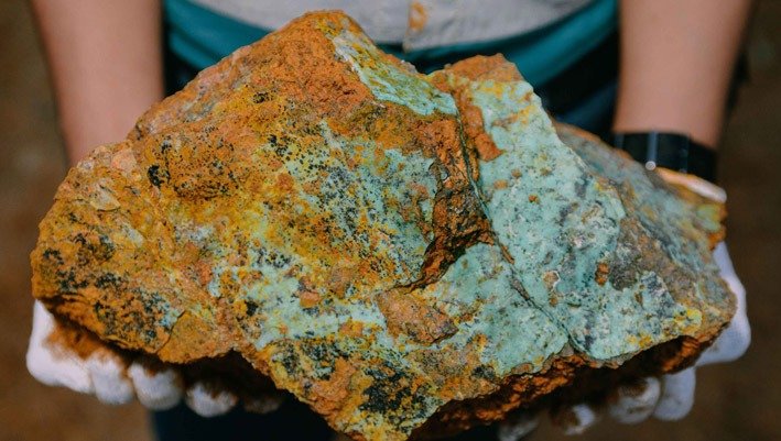 Cadangan Emas dan Tembaga Melonjak, Merdeka Copper Gold Catat Pertumbuhan Signifikan