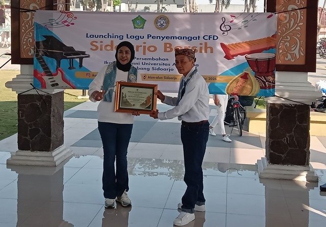 IKA Unair Sidoarjo Launching Lagu Sidoarjo Bersih untuk Kampanye CFD