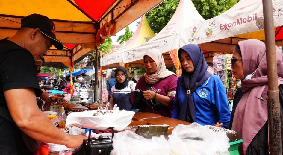 Diskopumdag Tuban Prioritaskan UMKM Lokal saat Haul Sunan Bonang 2026