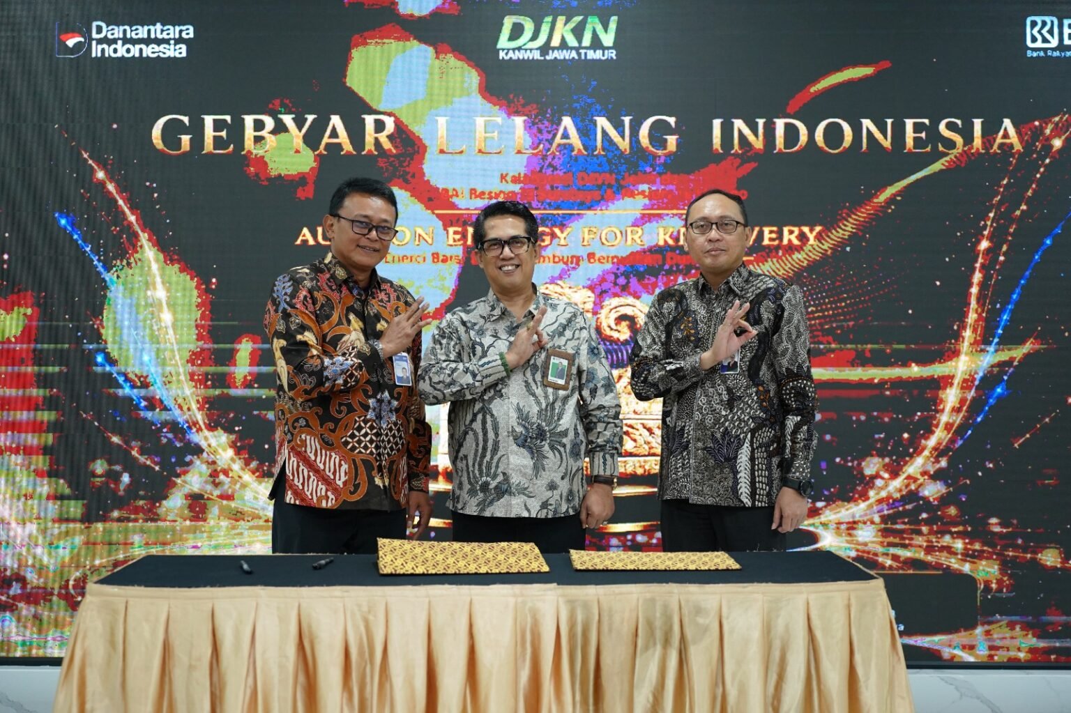 Kanwil DJKN Jatim dan BRI Gelar “Auction Energy for Recovery”: Hadirkan Pameran Artefak Mahkota Meteorit di Surabaya