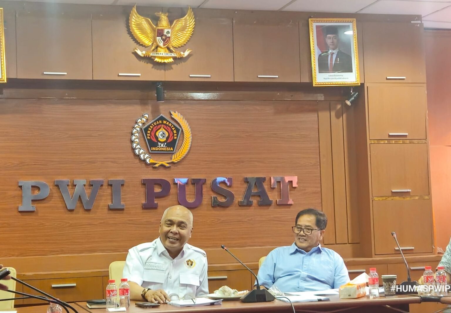 PWI Pusat Sesalkan Pernyataan Hotman Paris, Tegaskan Wartawan Dilindungi UU Pers