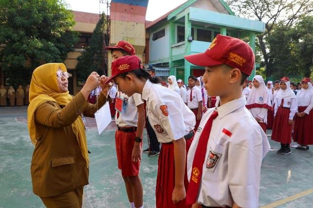 Dispendik Surabaya Memastikan MPLS Ramah Anak