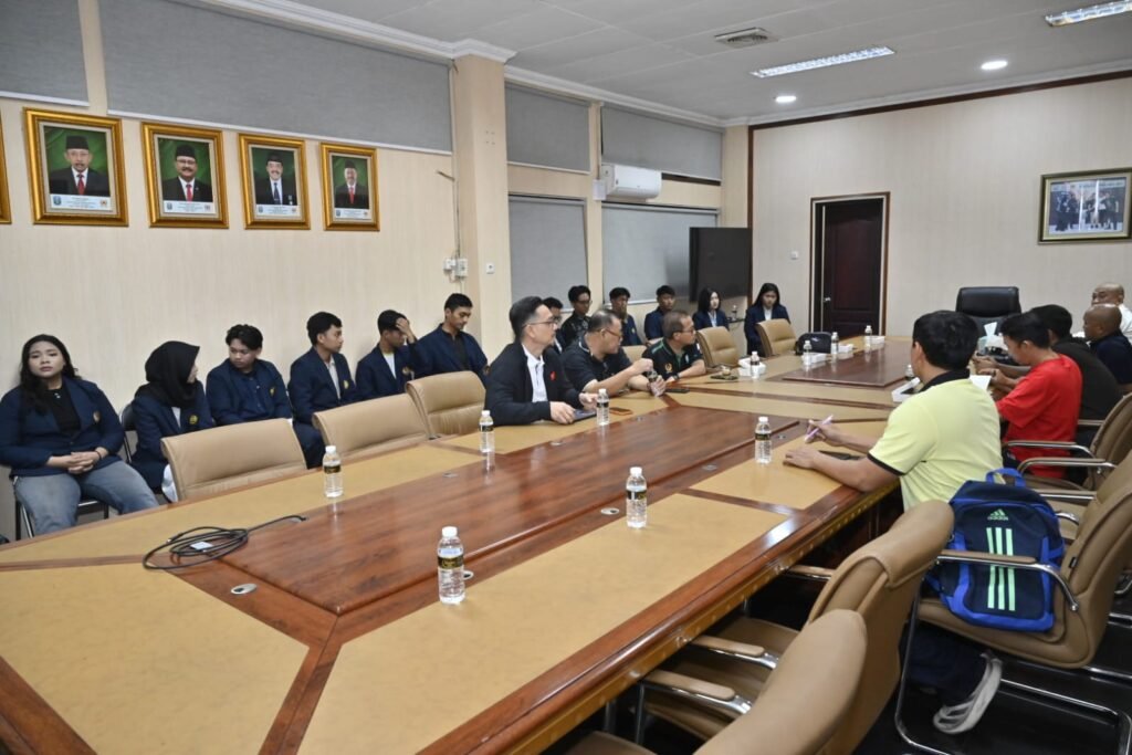KONI Jatim Terima Mahasiswa Atlet Unesa Masuk Puslatda