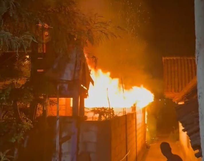 Kandang Kambing di Madiun Terbakar, Gas Metana Persulit Pemadaman