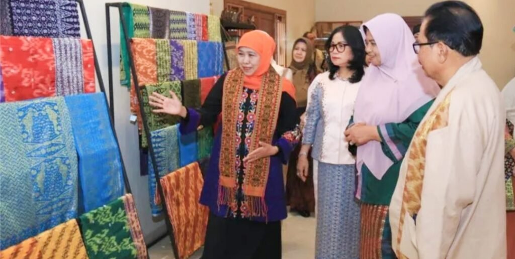 Khofifah Dorong Kolaborasi Jatim-Kalbar Perluas Pasar Produk UMKM