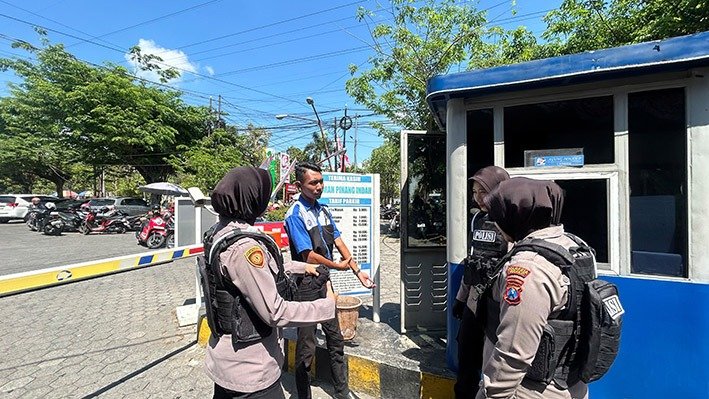 Patroli Polwan Jenggala Presisi Jaga kamtibmas Sidoarjo